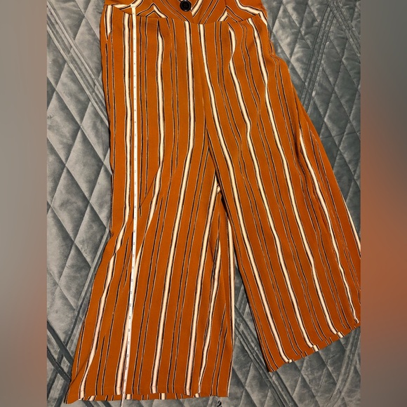Angie Striped Jumpsuit with Pockets, size large - Picture 5 of 10